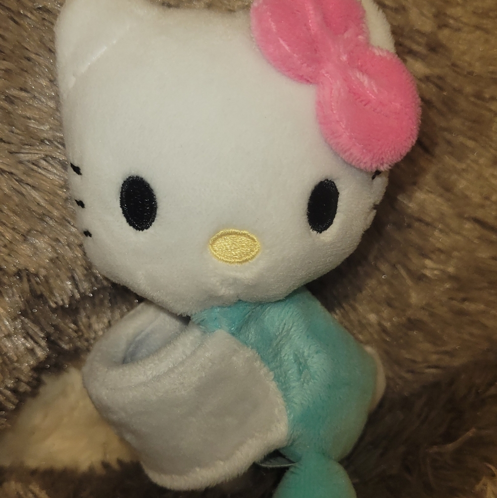 💖Hello kitty cutie cuff. 3/15